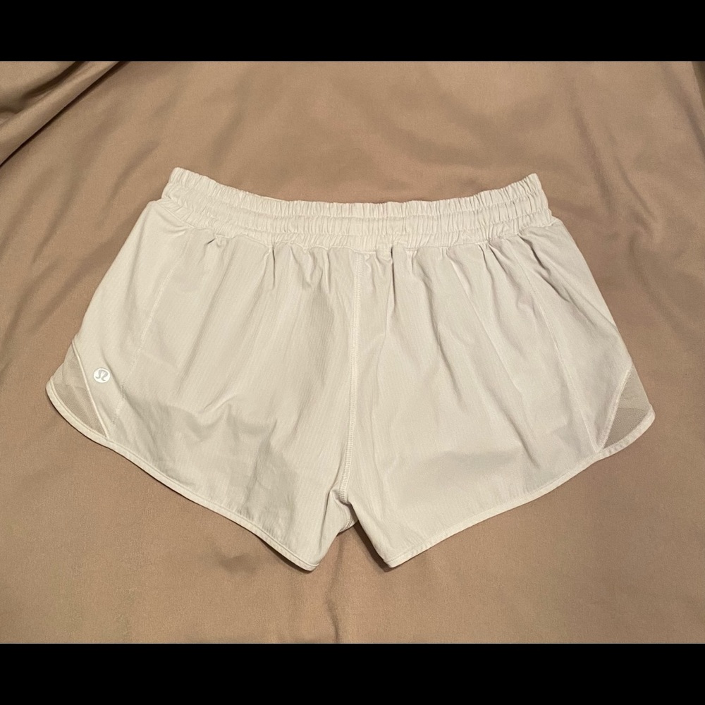 Lululemon Hotty hot shorts